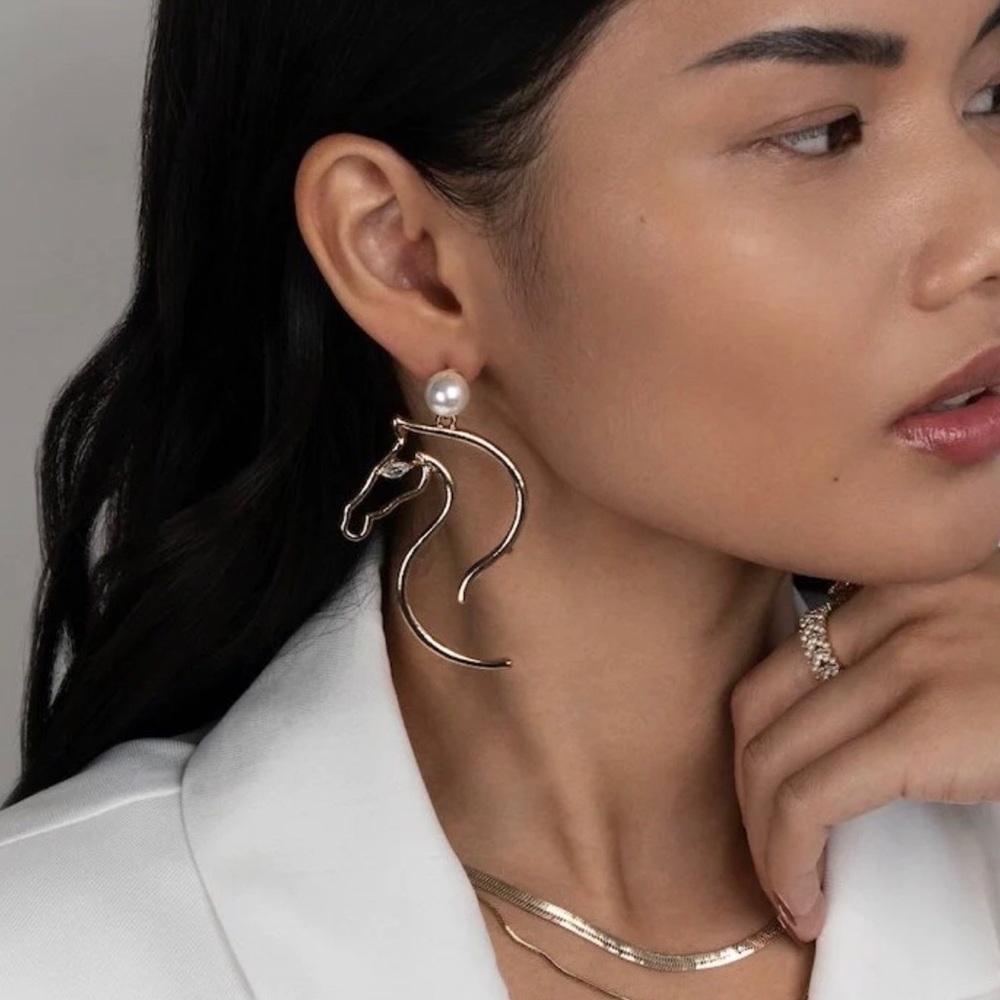 ✨3for$38mix&match  New Metal & Pearl Horse Cut Out Dangle Earrings Horse Pony